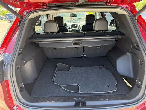 Used 2024 Chevrolet Equinox Premier AWD/4WD image 22