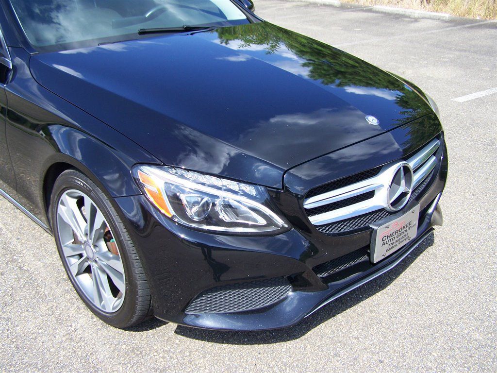 Used 2015 Mercedes-Benz C 300 Sedan image 30