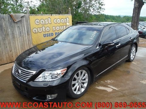Used 2010 Lexus LS 460 AWD w/ Comfort Pkg image 3