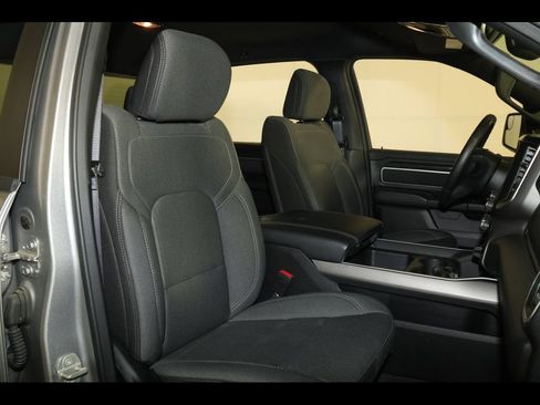 Used 2023 RAM 1500 Big Horn AWD/4WD image 29
