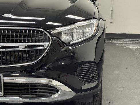 Certified 2025 Mercedes-Benz GLC 350e 4MATIC image 7