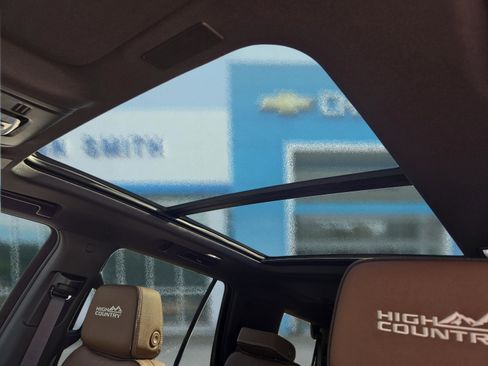 New 2026 Chevrolet Tahoe High Country image 22