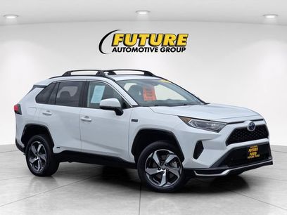 Used 2021 Toyota RAV4 SE w/ Weather & Moonroof Package