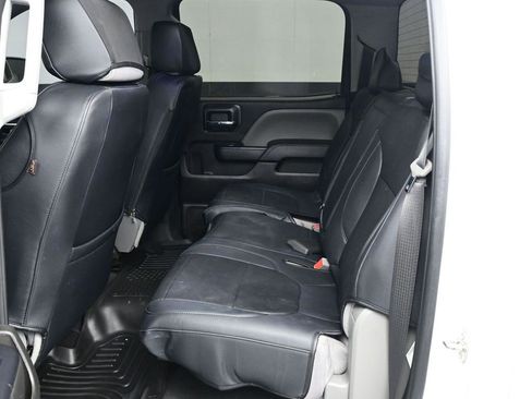 Used 2018 Chevrolet Silverado 1500 Custom w/ Custom Value Package image 13