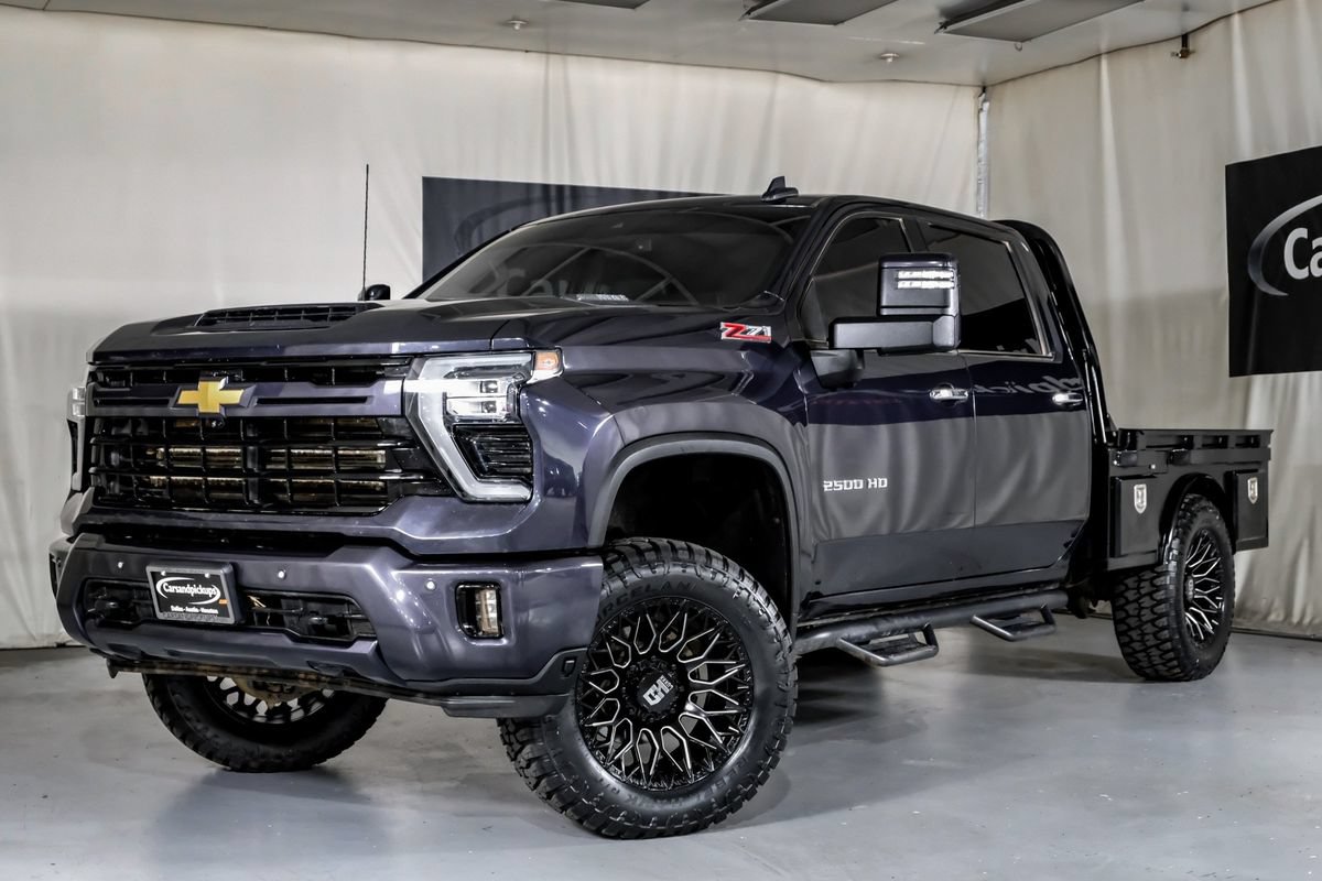 Used 2024 Chevrolet Silverado 2500 LTZ w/ LTZ Convenience Package AWD/4WD image 5