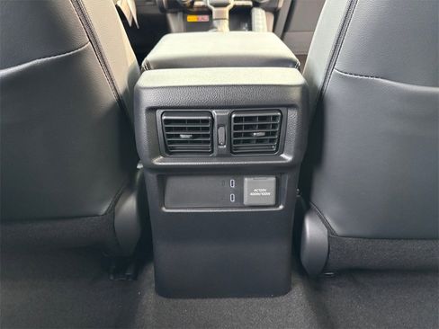 New 2025 Toyota 4Runner Limited image 17