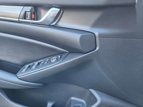 Used 2022 Honda Accord Sport image 14