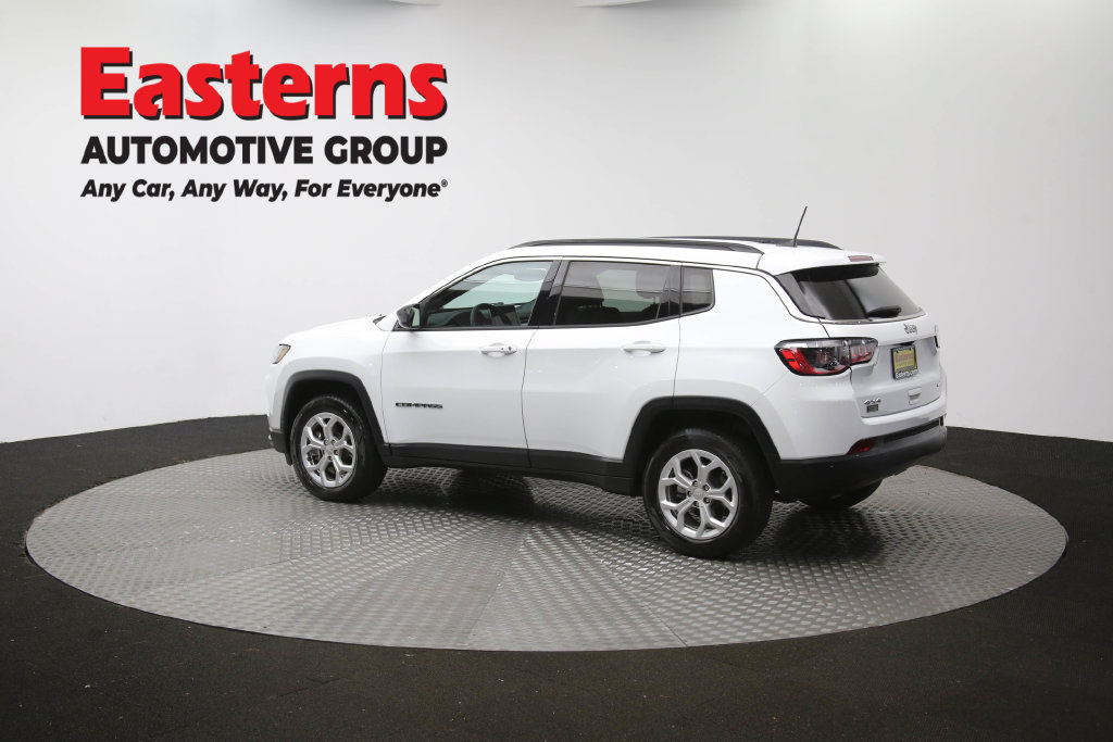 Used 2024 Jeep Compass Latitude AWD/4WD image 64