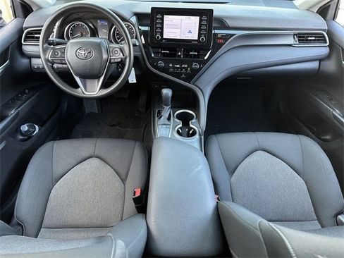 Used 2023 Toyota Camry LE image 10