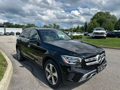 Used 2022 Mercedes-Benz GLC 300 4MATIC image 7