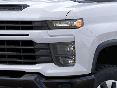 New 2026 Chevrolet Silverado 2500 Custom w/ Custom Convenience Package AWD/4WD image 10