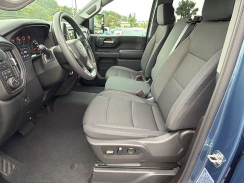 New 2026 Chevrolet Silverado 2500 Custom w/ Custom Value Package AWD/4WD image 16