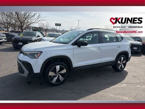 Used 2025 Volkswagen Taos S image 10