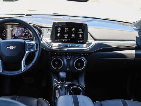 New 2024 Chevrolet Blazer Premier w/ Enhanced Convenience Package image 11