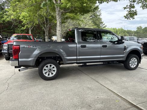 Used 2022 Ford F250 XLT AWD/4WD image 8