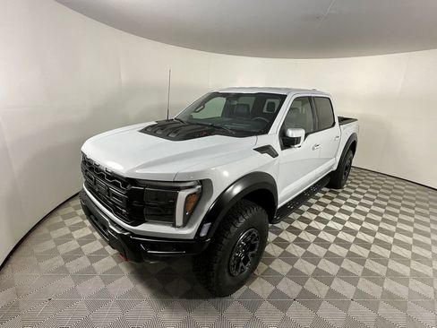 Used 2025 Ford F150 Raptor w/ Equipment Group 803A Raptor R image 9