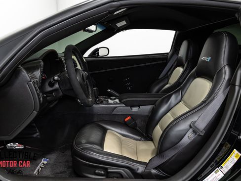 Used 2009 Chevrolet Corvette ZR1 w/ Preferred Equipment Group RWD image 89