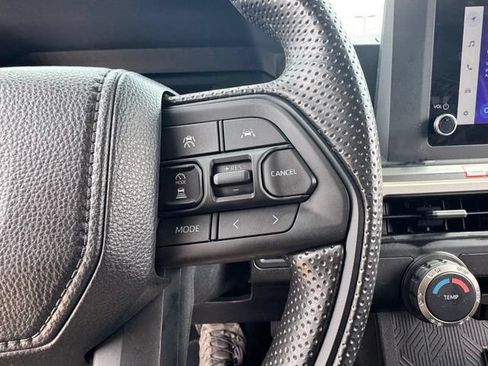 Used 2024 Toyota Tacoma SR5 AWD/4WD image 28