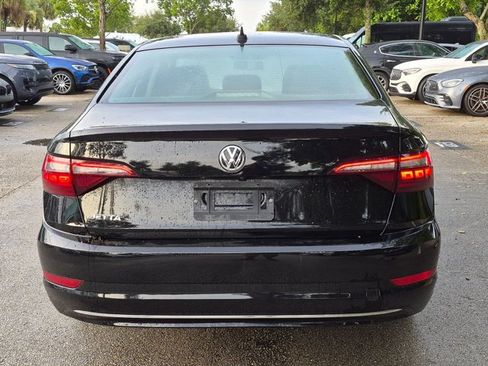 Used 2021 Volkswagen Jetta S w/ Driver Assistance Package FWD image 6