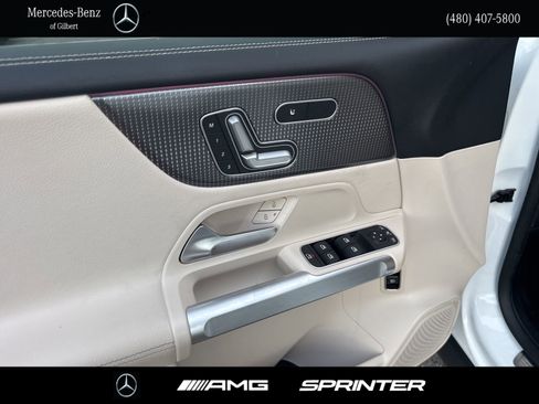 Certified 2023 Mercedes-Benz GLB 250 image 12