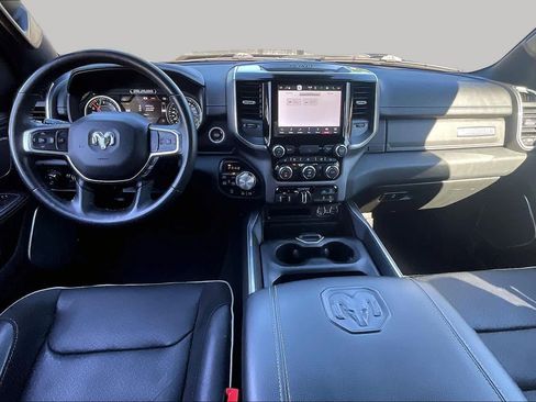 Used 2022 RAM 1500 Laramie AWD/4WD image 14