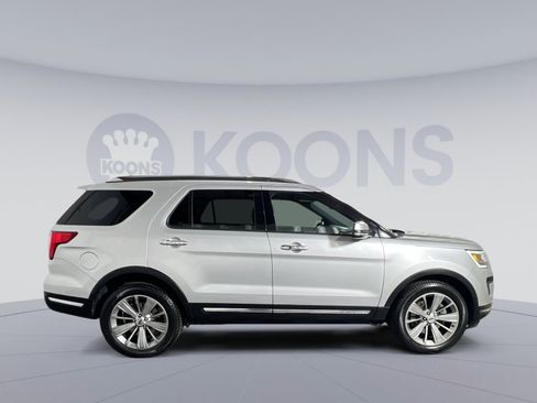 Used 2019 Ford Explorer Limited w/ Class III Trailer Tow Package image 8