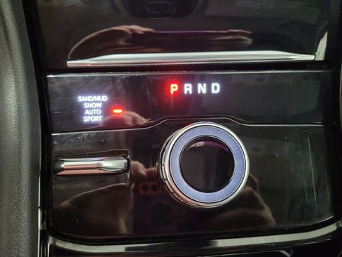 Used 2022 Jeep Grand Cherokee Limited image 47