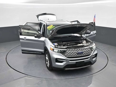 Used 2021 Ford Explorer Limited w/ Equipment Group 301A image 45