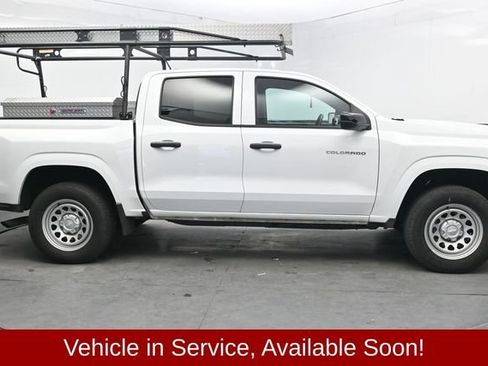 Used 2024 Chevrolet Colorado W/T w/ Safety Package RWD image 9