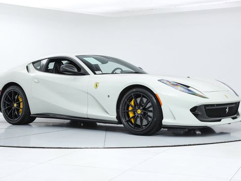 Certified 2019 Ferrari 812 Superfast image 10