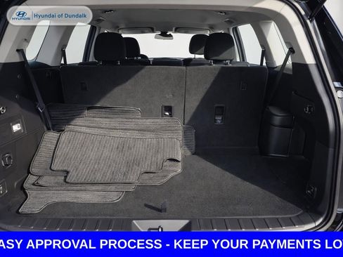 Used 2023 Subaru Ascent 8-Passenger AWD/4WD image 16