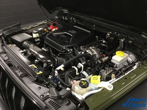 Used 2021 Jeep Wrangler Unlimited Sport AWD/4WD image 47