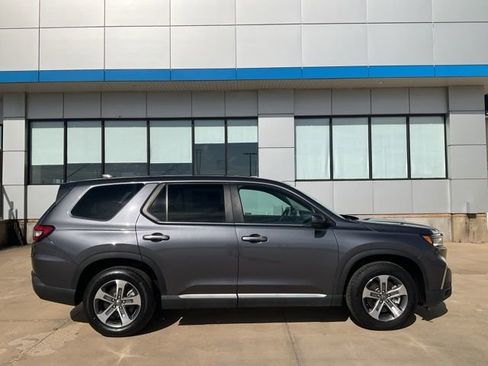 Used 2024 Honda Pilot EX-L image 38