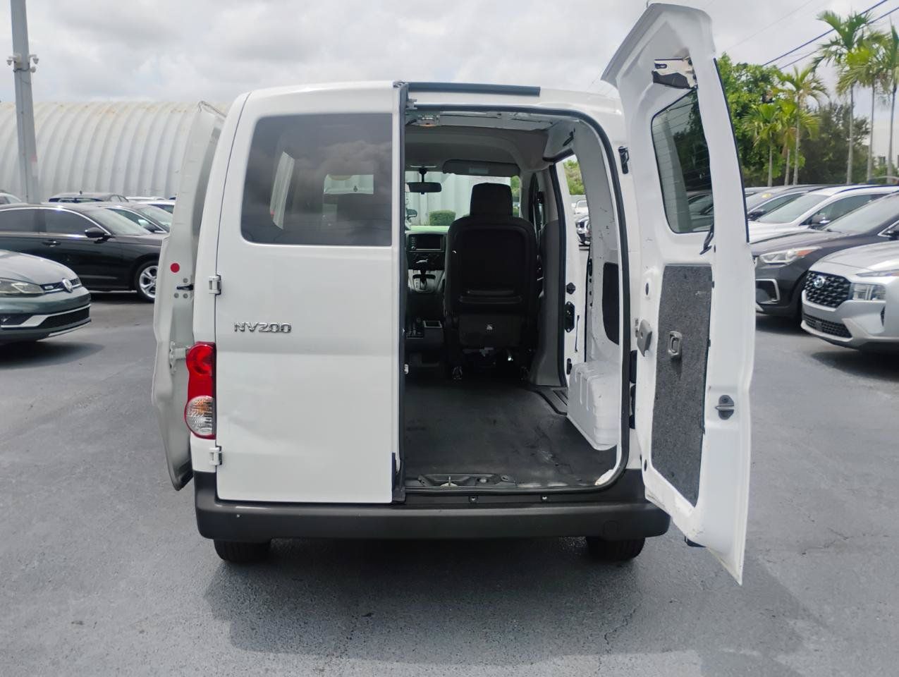 Used 2020 Nissan NV200 S w/ Back Door Glass Package FWD image 27