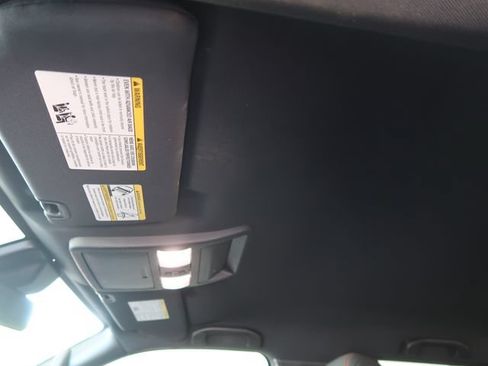 Used 2023 Nissan Frontier PRO-4X w/ Pro Convenience Package AWD/4WD image 13