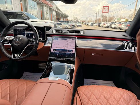 Used 2022 Mercedes-Benz S 580 S 580 w/ AMG Line Package image 37