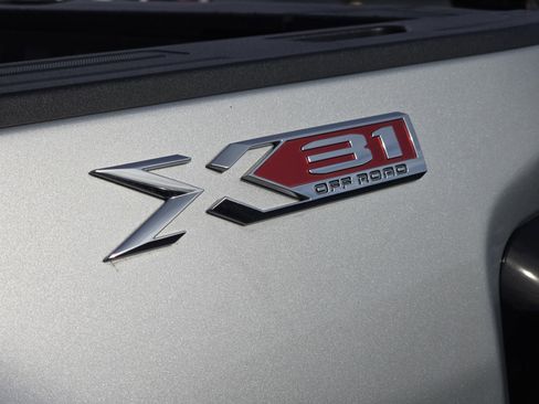 Used 2020 GMC Sierra 2500 SLT w/ Gooseneck/5TH Wheel Package image 22