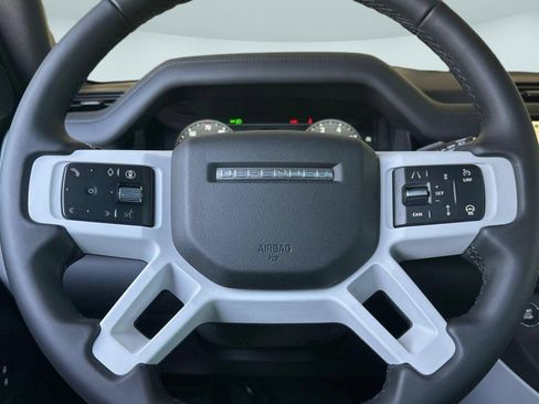 New 2026 Land Rover Defender 110 X-Dynamic SE AWD/4WD image 15