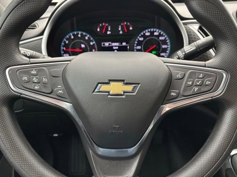 Used 2024 Chevrolet Malibu LT image 19