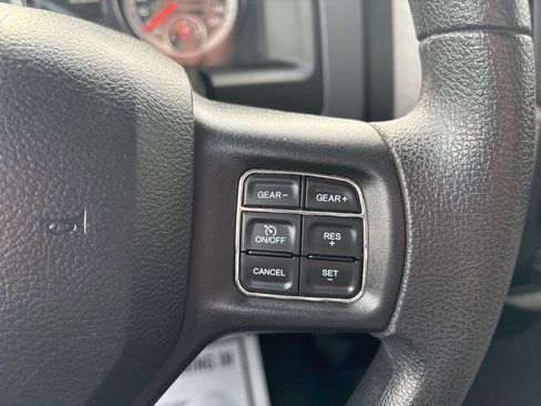 Used 2019 RAM 1500 Express w/ Express Value Package image 12