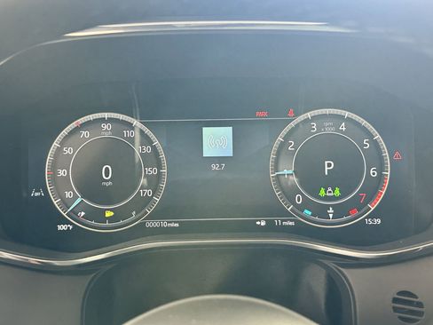 Used 2026 Jaguar F-PACE R-Dynamic S AWD/4WD image 16