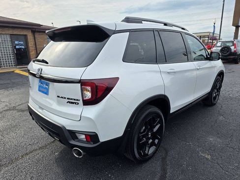 Used 2025 Honda Passport Black Edition image 6