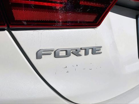 Used 2024 Kia Forte GT w/ GT2 Package image 30