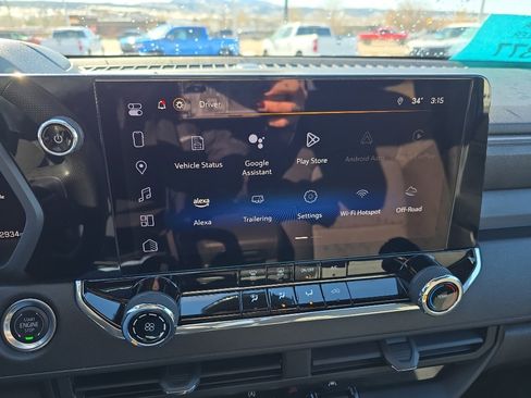 Certified 2024 Chevrolet Colorado Trail Boss w/ Advanced Trailering Package image 15