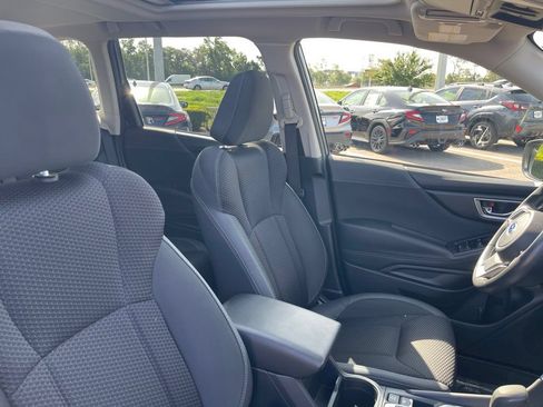 Certified 2022 Subaru Forester Premium w/ Popular Package #1 AWD/4WD image 38