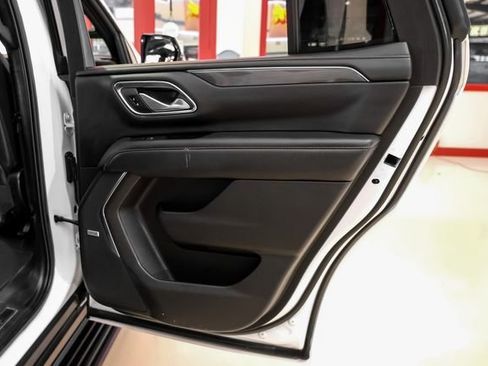 Used 2021 GMC Yukon AT4 w/ AT4 Premium Package AWD/4WD image 49