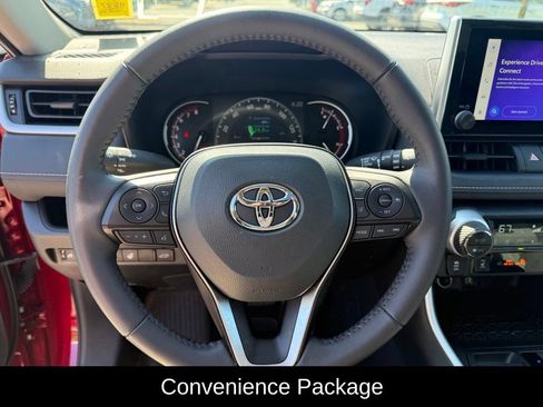 Used 2025 Toyota RAV4 XLE w/ Convenience Package AWD/4WD image 9