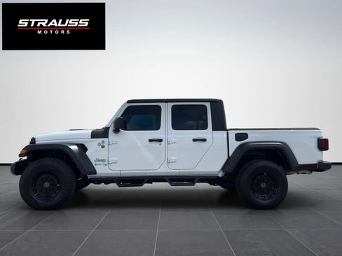 Used 2023 Jeep Gladiator Sport w/ Trailer Tow Package AWD/4WD image 6