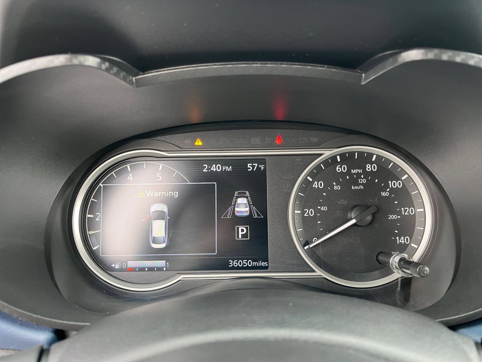Used 2025 Nissan Versa SV FWD image 39