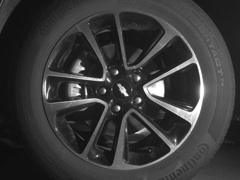 Used 2025 Chevrolet TrailBlazer LT AWD/4WD image 12
